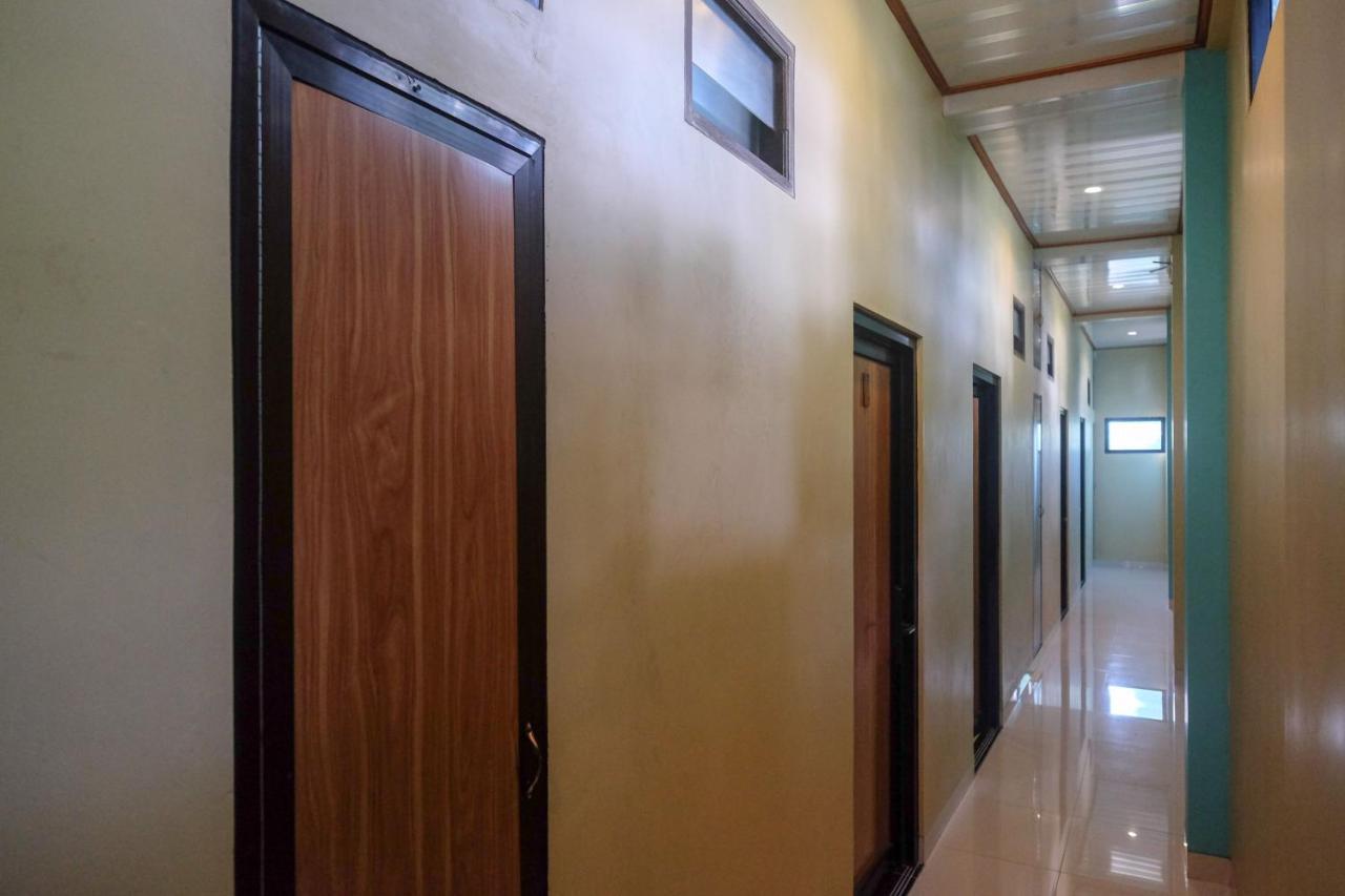 Sans Hotel Kumbang Yogyakarta By Reddoorz Eksteriør billede