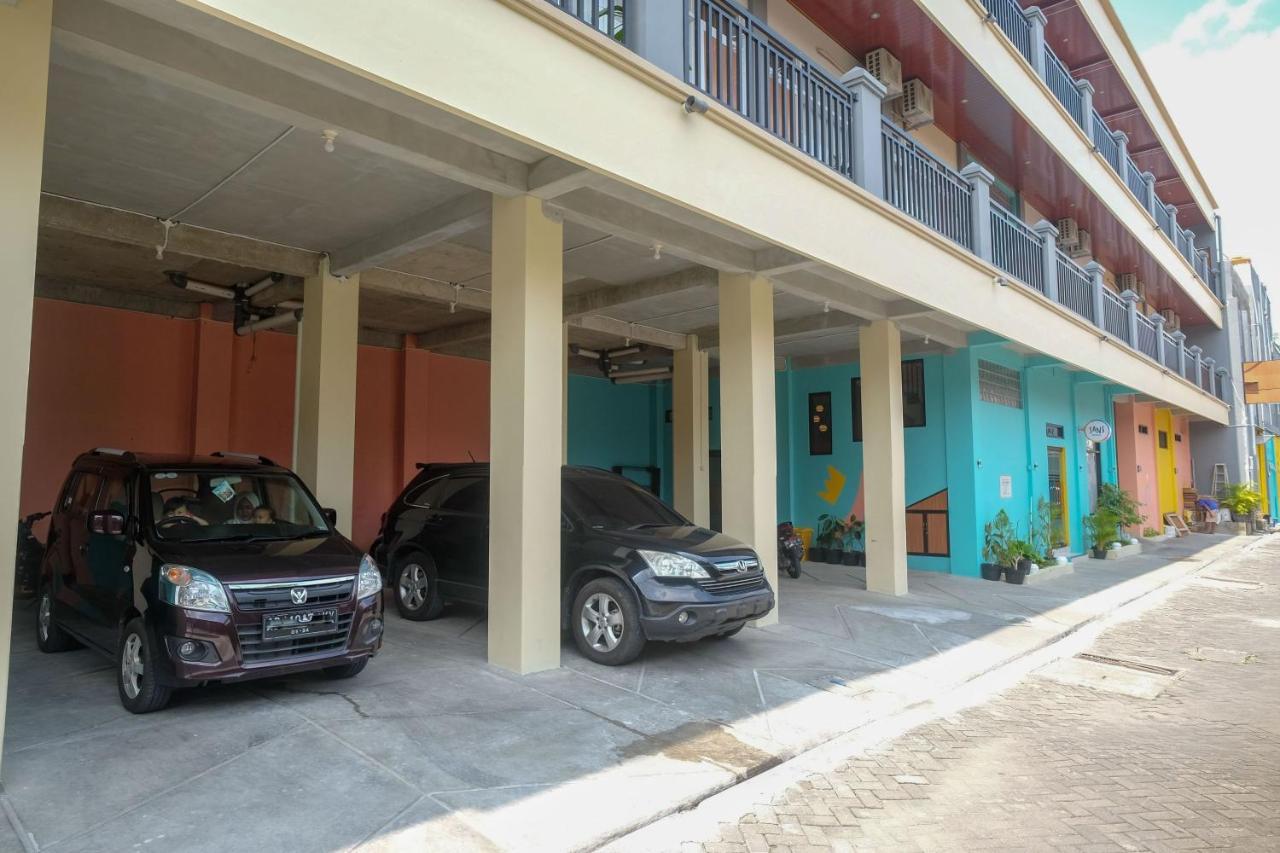 Sans Hotel Kumbang Yogyakarta By Reddoorz Eksteriør billede